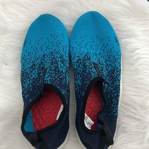 Speedo water shoes